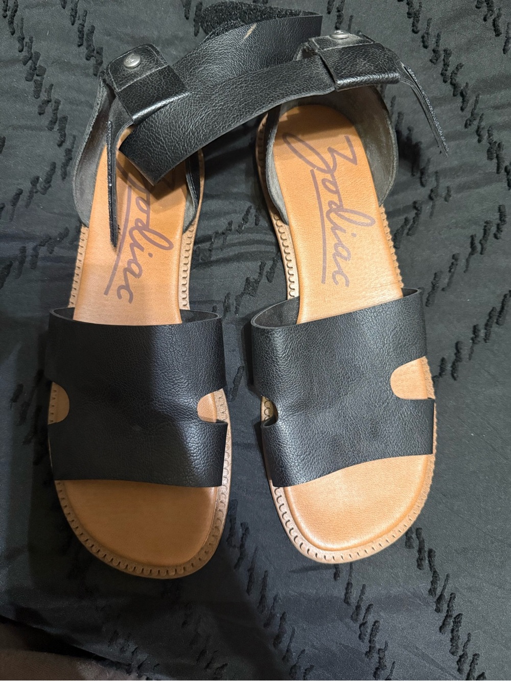 Zodiac Black and Tan Leather Slide Sandals